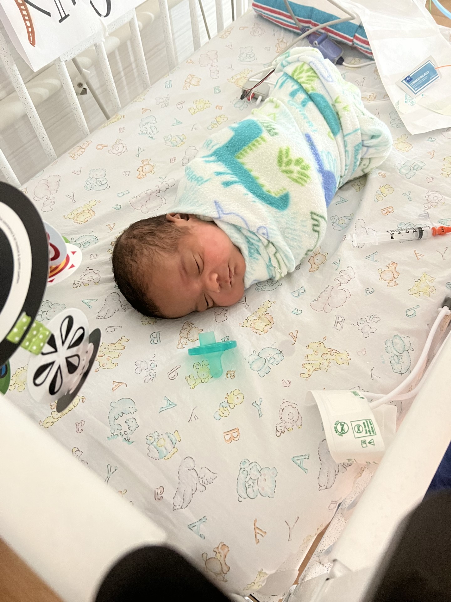 Kingston in NICU bed